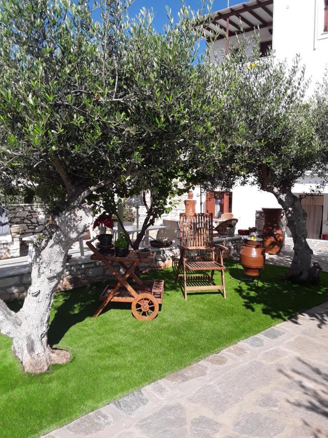 נאוסה Sunset Studios And Apartments For Adults Over 21 Only מראה חיצוני תמונה